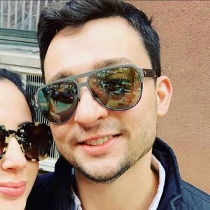 Meet your Posher, Joseph